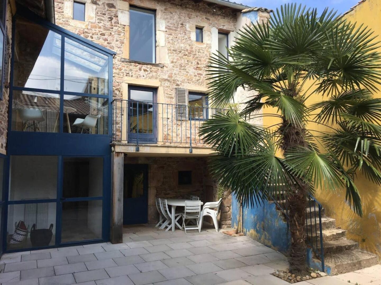 Lumineuse Et Spacieuse Maison Style Loft Saint-Amour-Bellevue Exterior foto